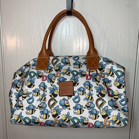 Dooney & Bourke Handbags - Dooney and Bourke Bee Satchel Bag/Lg Purse 🐝